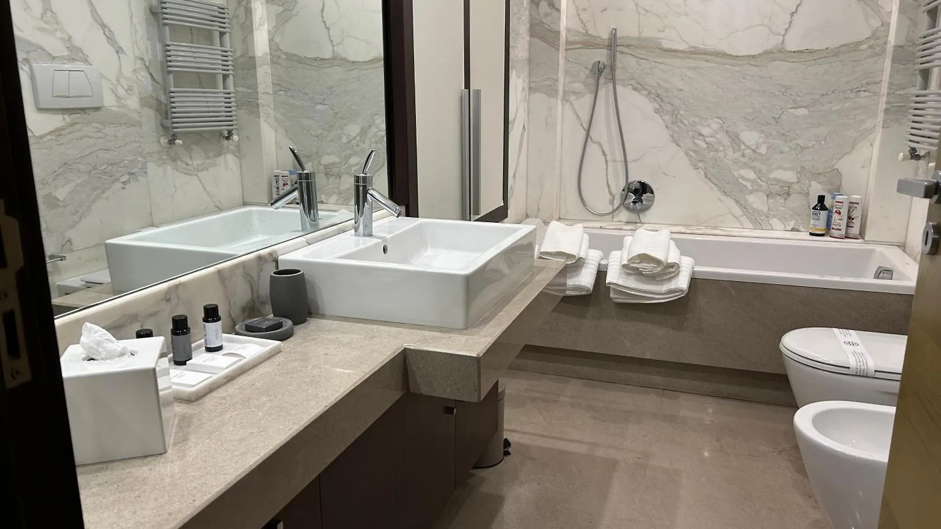Apartment Partenope 143 Naples