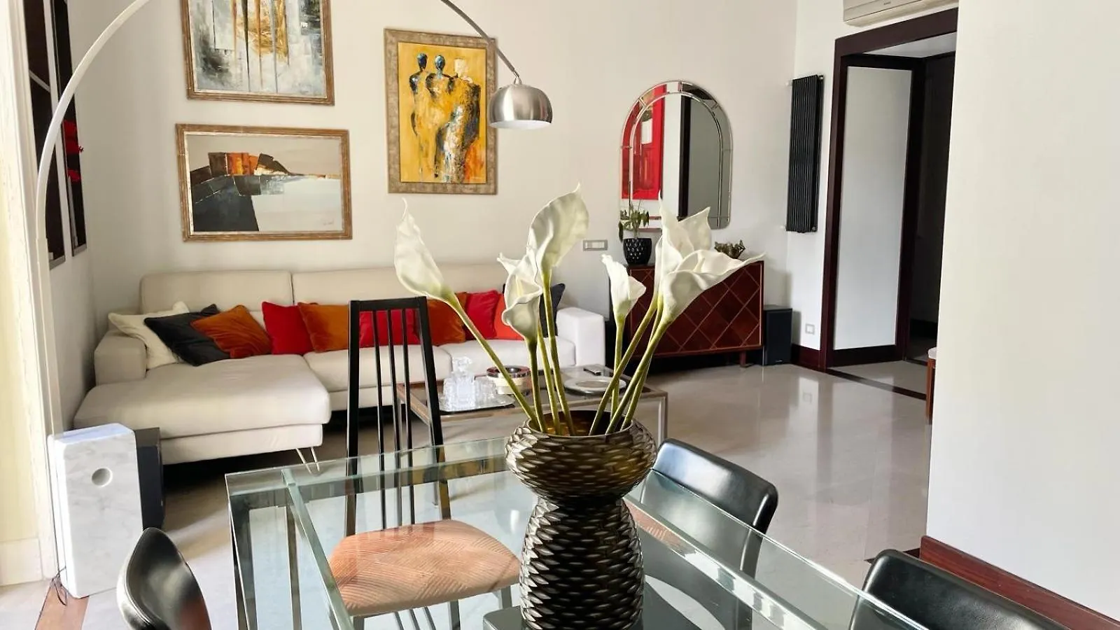Partenope 143 Naples Apartment